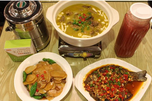 亲青菜食尚餐厅加盟费