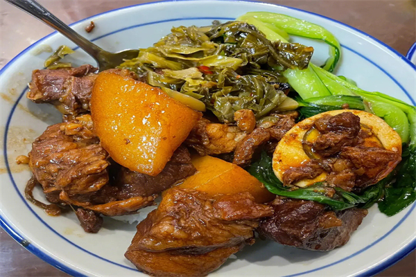 陈栗记牛腩饭加盟