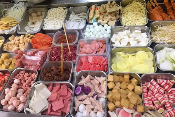 爱上麻辣烫加盟费