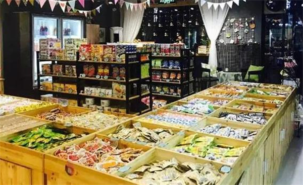 六块九零食铺子加盟