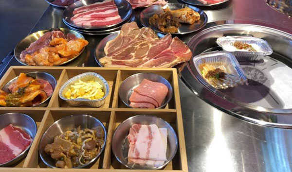 亲古呦自助烤肉加盟费