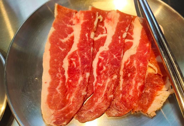 亲古呦自助烤肉加盟费