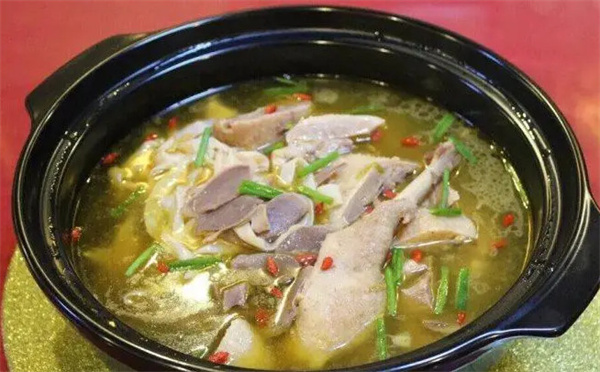 鹅小乐生态鹅火锅加盟费