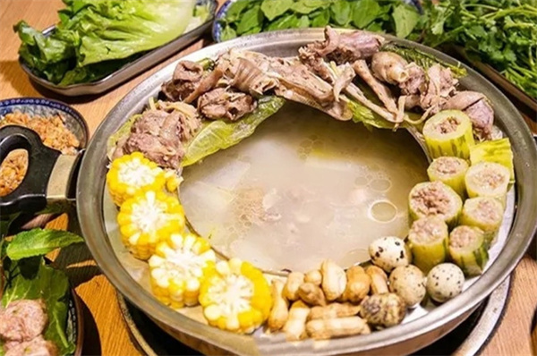 鹅小乐生态鹅火锅加盟费
