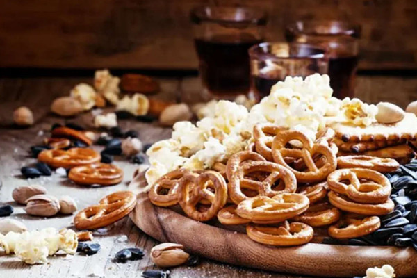 加盟零食铺子好做吗？