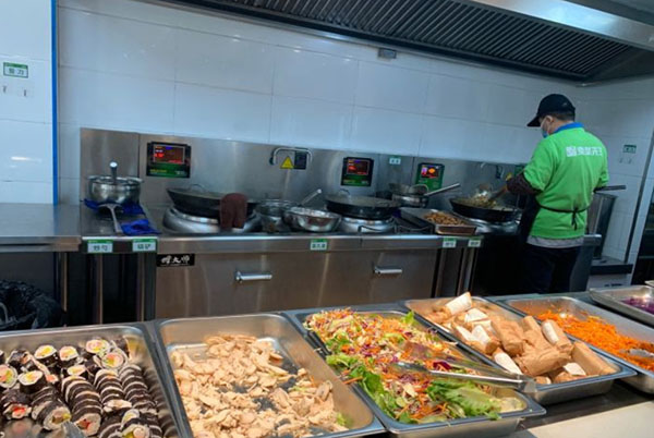 麦菜先生自助餐加盟多少钱？