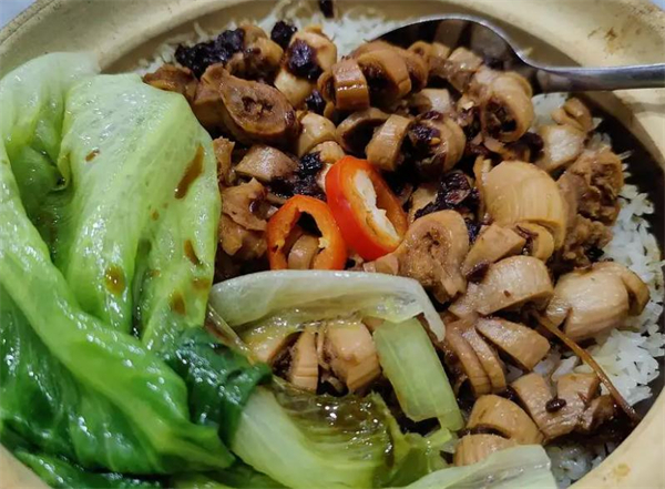 广东煲仔饭