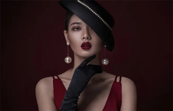 黑光网婚纱摄影加盟费