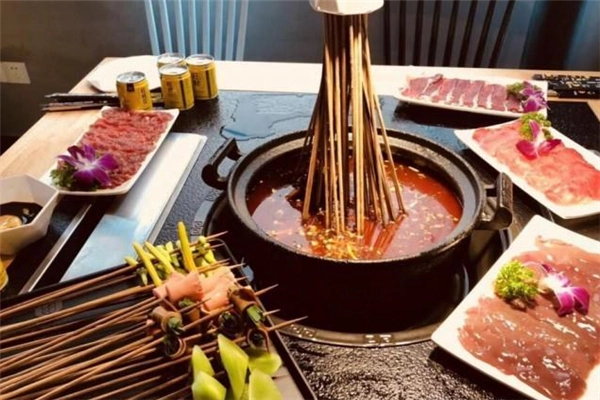 小郡肝火锅串串香加盟