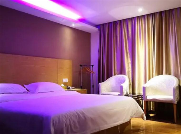 连锁型酒店加盟