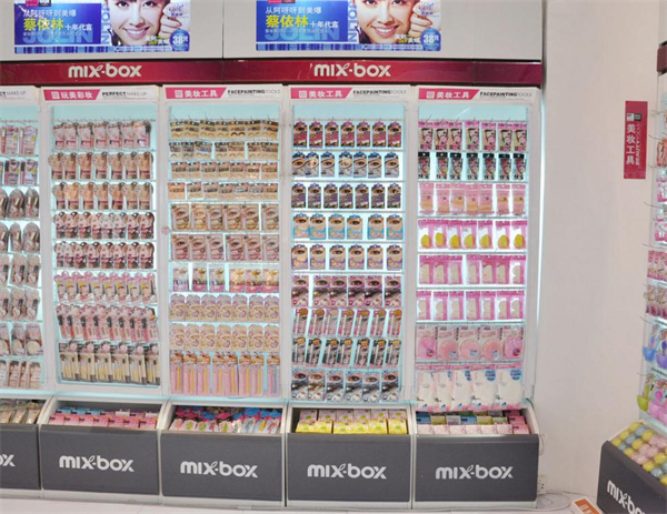 美爆饰品店加盟