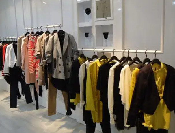 陆立方女装加盟费