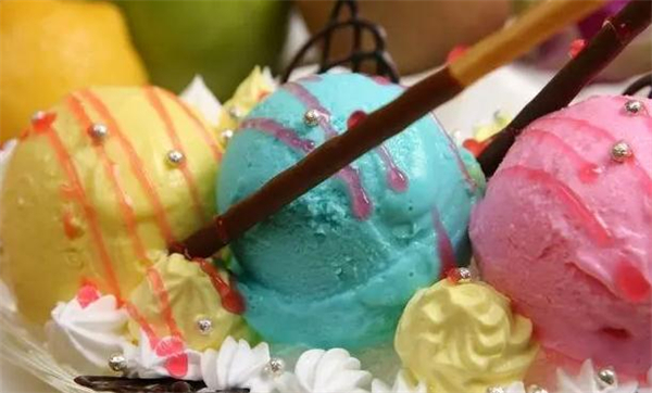 冰淇淋蛋糕店加盟