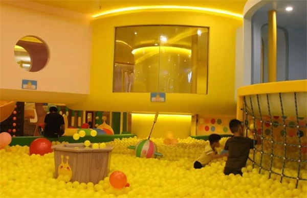 飞行幼儿园加盟