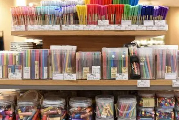 小学生文具店加盟