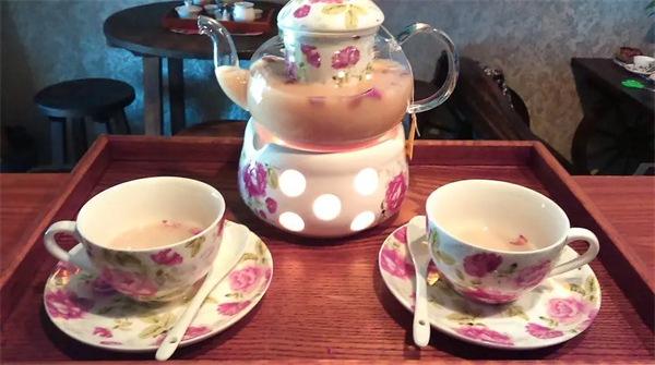 烧仙草奶茶加盟