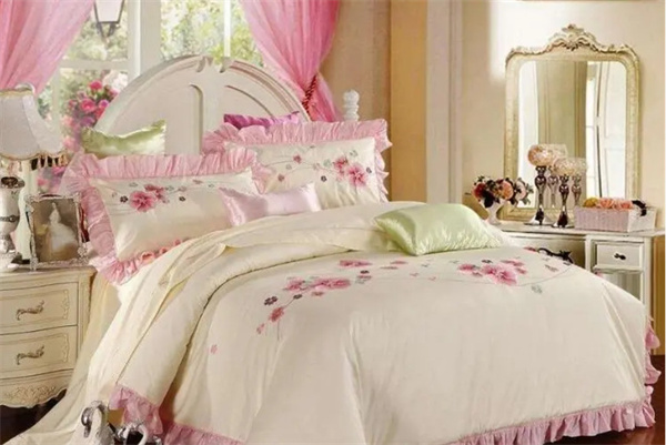 品月家纺加盟费