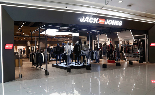 杰克琼斯加盟需要多少钱