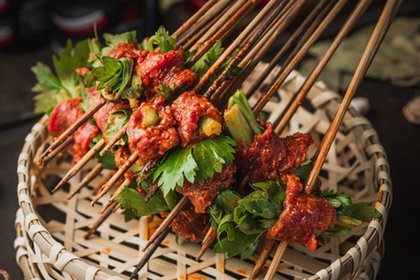 正宗麻辣串串香加盟