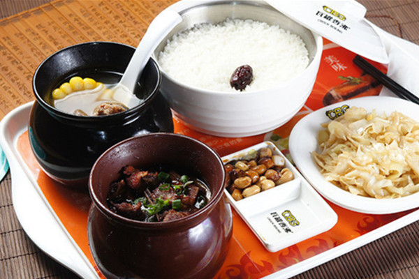 瓦罐香沸中式快餐加盟费