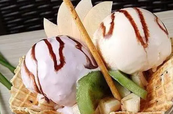 酷巴客冰淇淋加盟费是多少