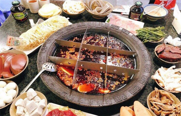 四季才老火锅加盟费