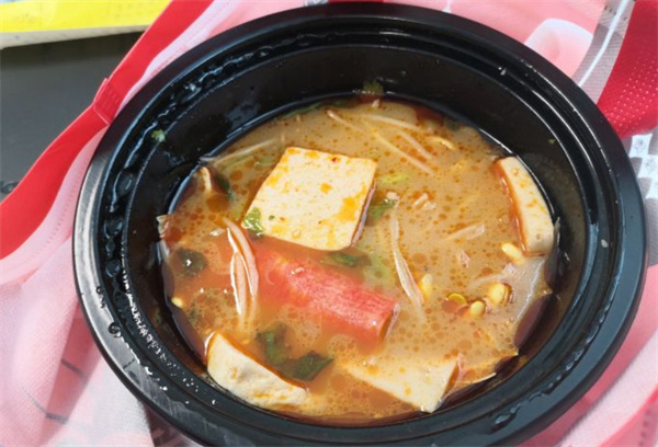 辣么棒麻辣烫加盟