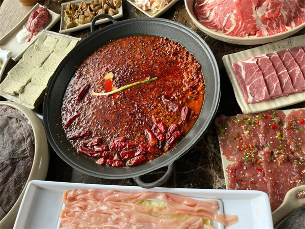 小辣椒重庆老火锅加盟