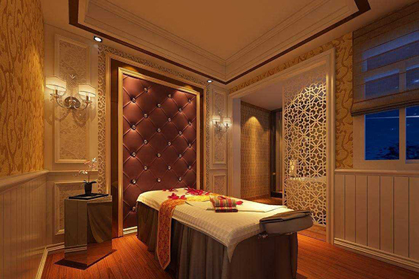 雅芳美容院加盟