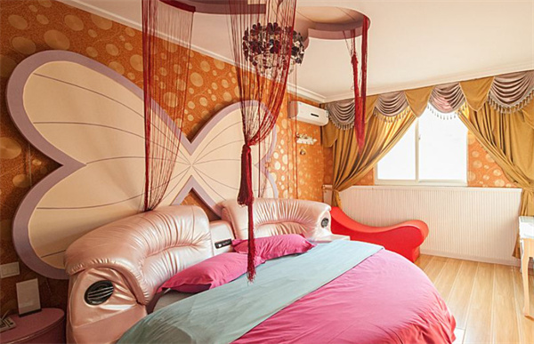 情侣主题宾馆加盟