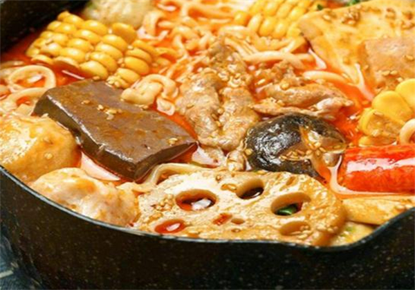 鲁更叶麻辣烫加盟费