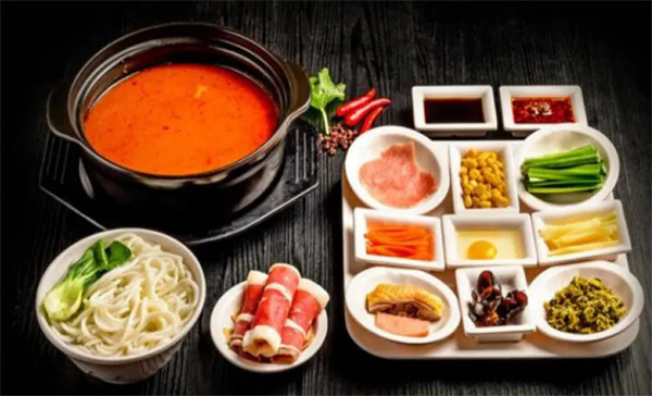 云南过桥米线加盟