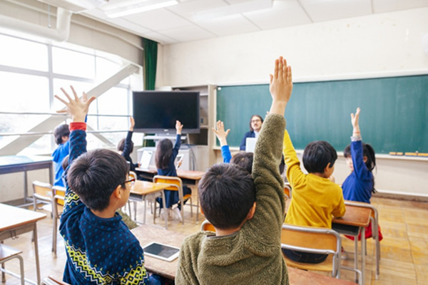 百佳新东方教育培训加盟