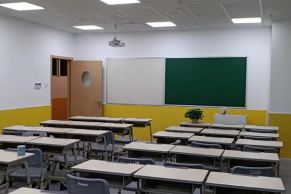 百佳新东方教育培训加盟