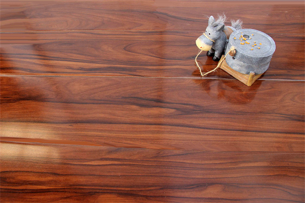 秋水伊人地板加盟