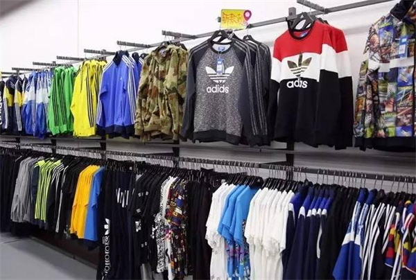 运动品牌折扣店加盟