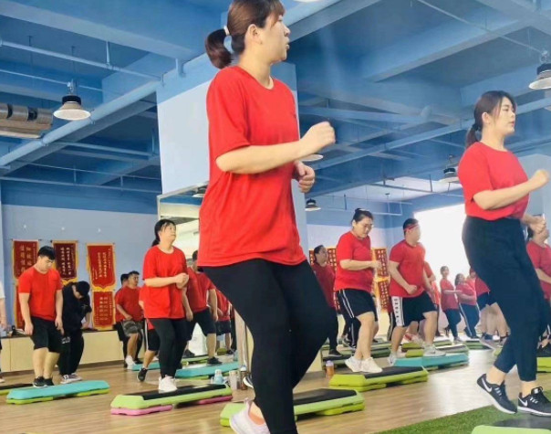 封闭式减肥训练营加盟