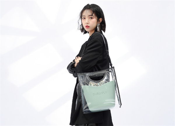 都宝路女包