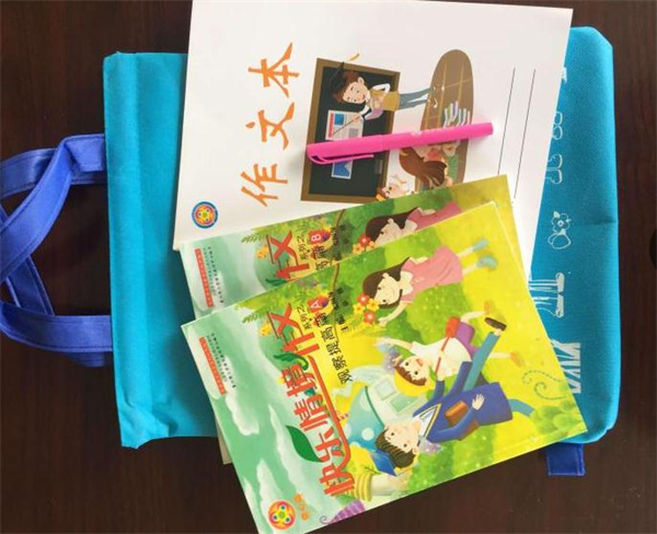 童心圆作文培训加盟