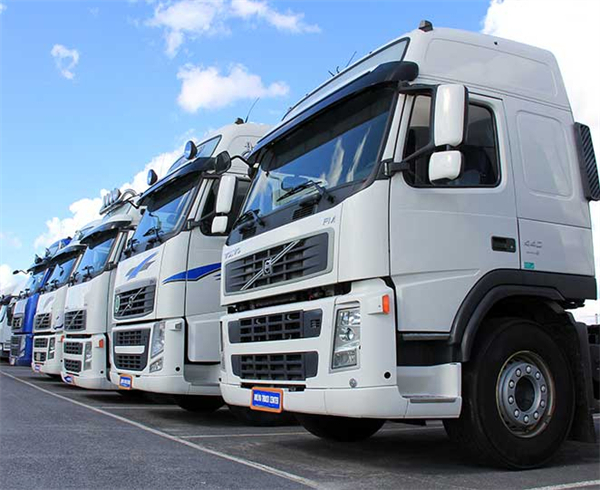 书香门第地板加盟