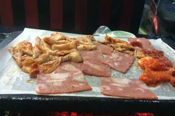 39元纸上烤肉加盟