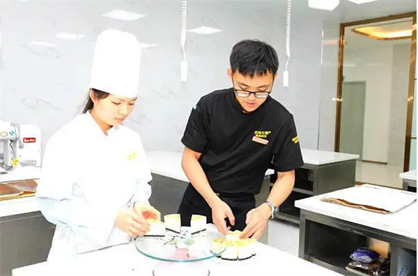 烘焙培训学校加盟