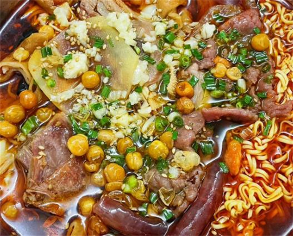 冒鲜族冒菜加盟