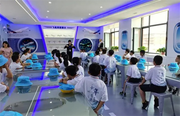 青少年教育机构加盟