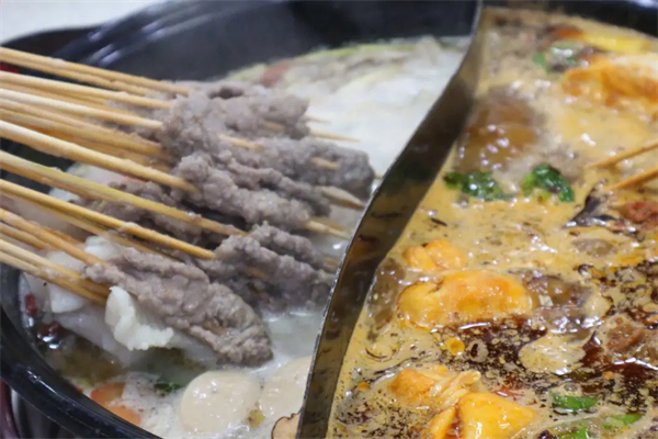 自助串串香加盟费