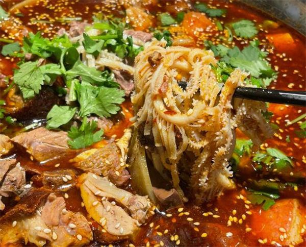 冒鲜族冒菜加盟