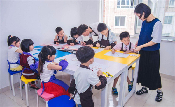 少儿兴趣培训班加盟