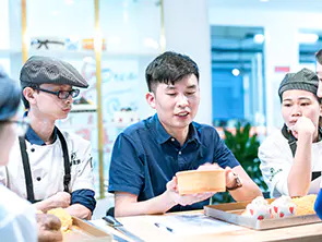 熳点烘焙培训加盟