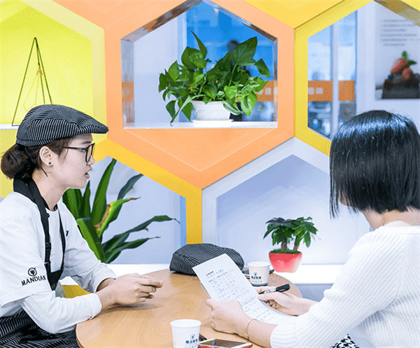 熳点烘焙培训加盟