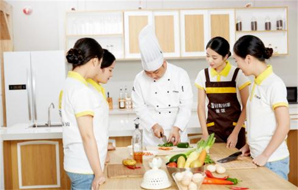 轻松到家家电清洗加盟